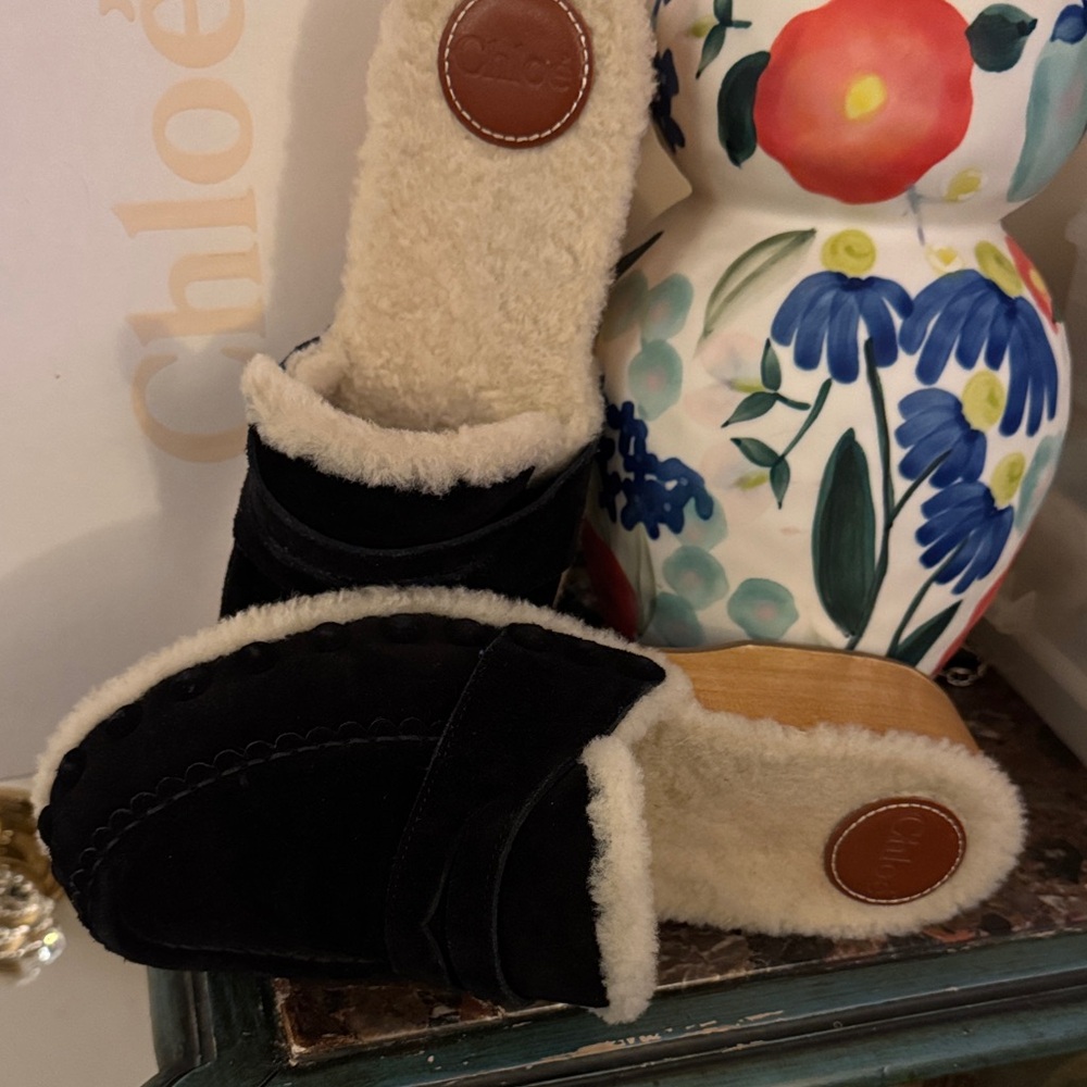 Chloe Black Suede Shearling-Lined Mules